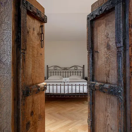Parisian Loft With Plenty Of Light And Solarium In Bastille Area Apartment Paris
